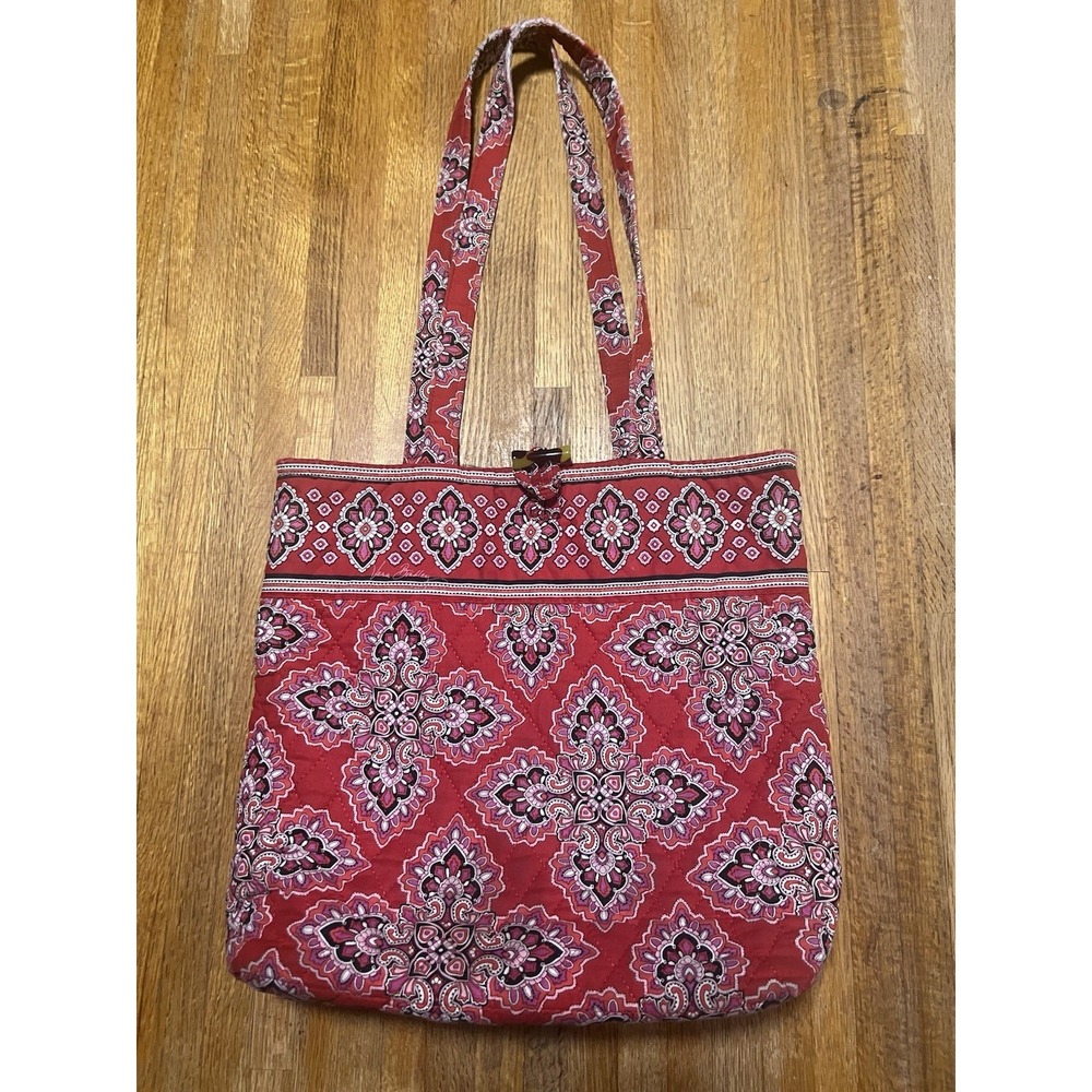 VERA BRADLEY FRANKLY SCARLET TOTE BAG‎ - RETIRED PATTERN Fall 2008